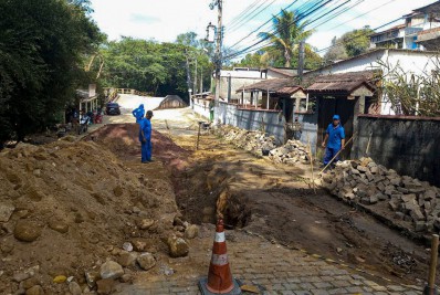 AMAE realiza serviços de manutenção em Cachoeiras, Papucaia, Ribeira e Japuíba