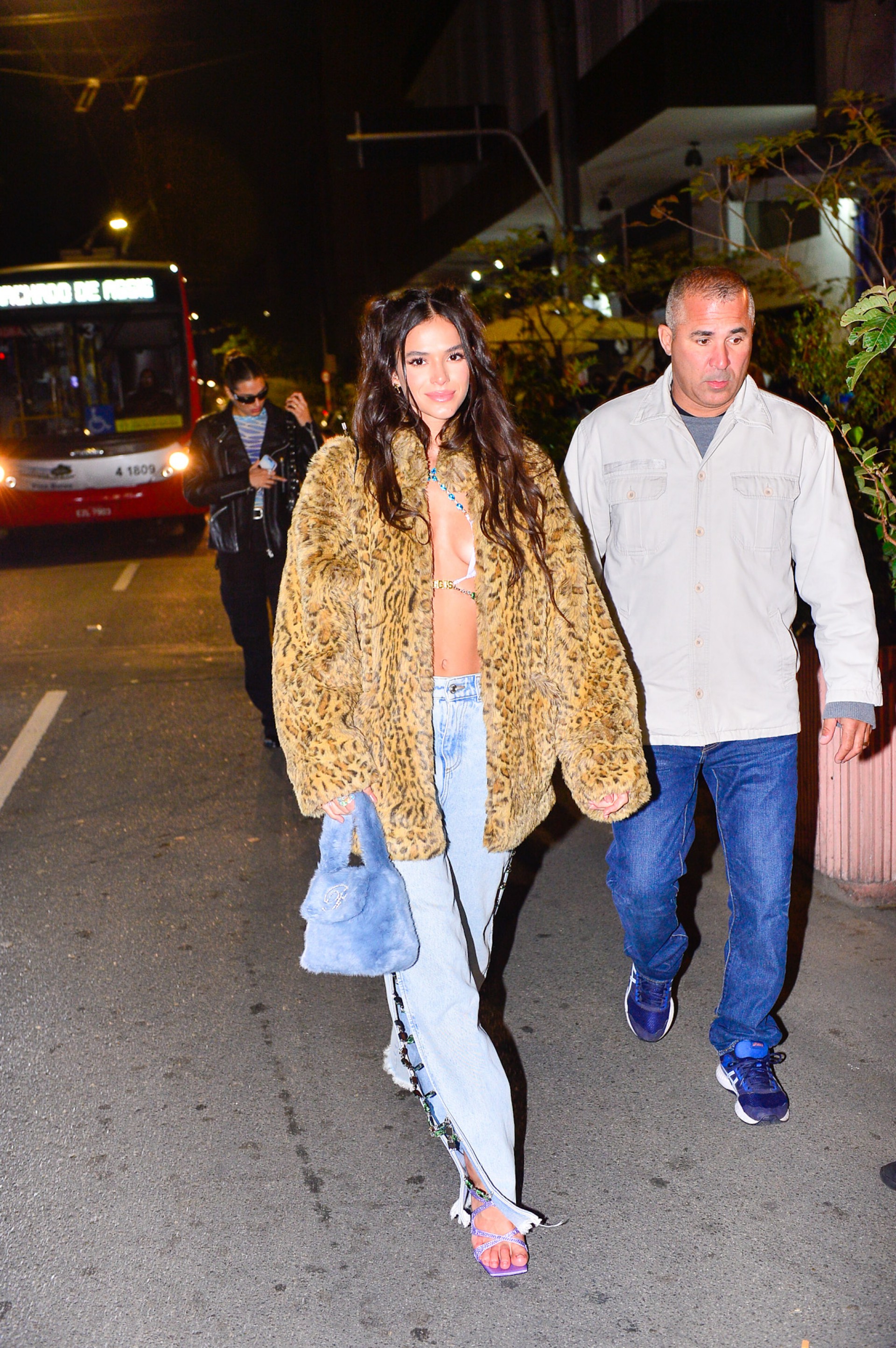 Bruna Marquezine - Marcelo Sá Barretto / Ag. News