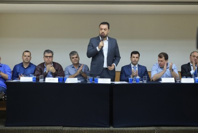 Castro ouve propostas de auditores fiscais para os próximos 4 anos