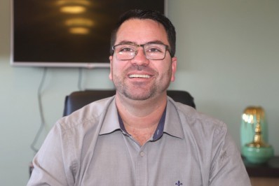 'Não veio ninguém na Secretaria de Saúde de Búzios e nem solicitaram documentos ou contrato', desmente o Secretário Leonidas Heringer acerca de operação da PF