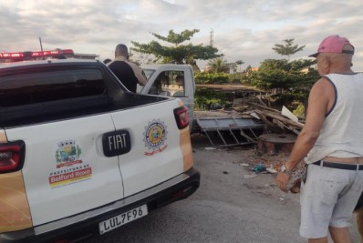Belford Roxo: Guarda Municipal detém motorista por descarte irregular de lixo no Xavantes