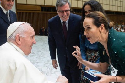 Maria Beltrão relembra nervosismo em encontro com Papa Francisco: 'Histérica'