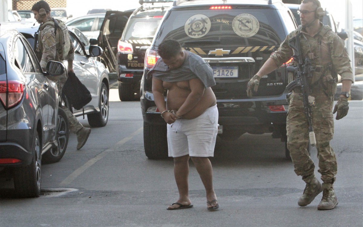 MPRJ e Policia Federal deflagam a Operação Dinastia para prender integrantes da quadrilha chefiada pelo miliciano Zinho, nesta quinta feira(25). - Marcos Porto/Agencia O Dia