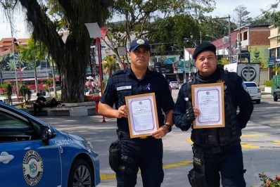 Agentes da Guarda Municipal de Maricá recebem moção honrosa da Câmara Municipal de Vereadores