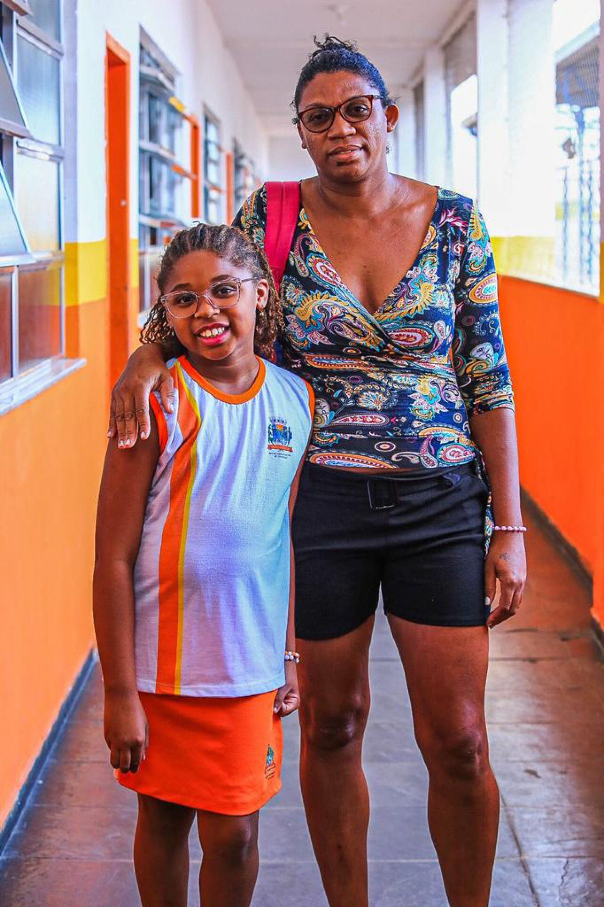 Elaine Cristina, com a filha Manuella, frisou que tirou dúvidas durante o evento - Rafael Barreto / PMBR