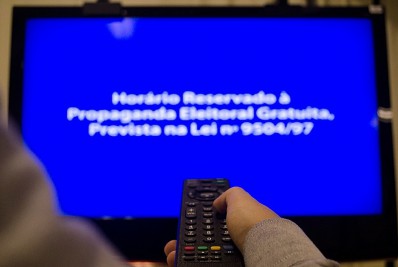 Partidos investem em estrelas no primeiro dia de propaganda