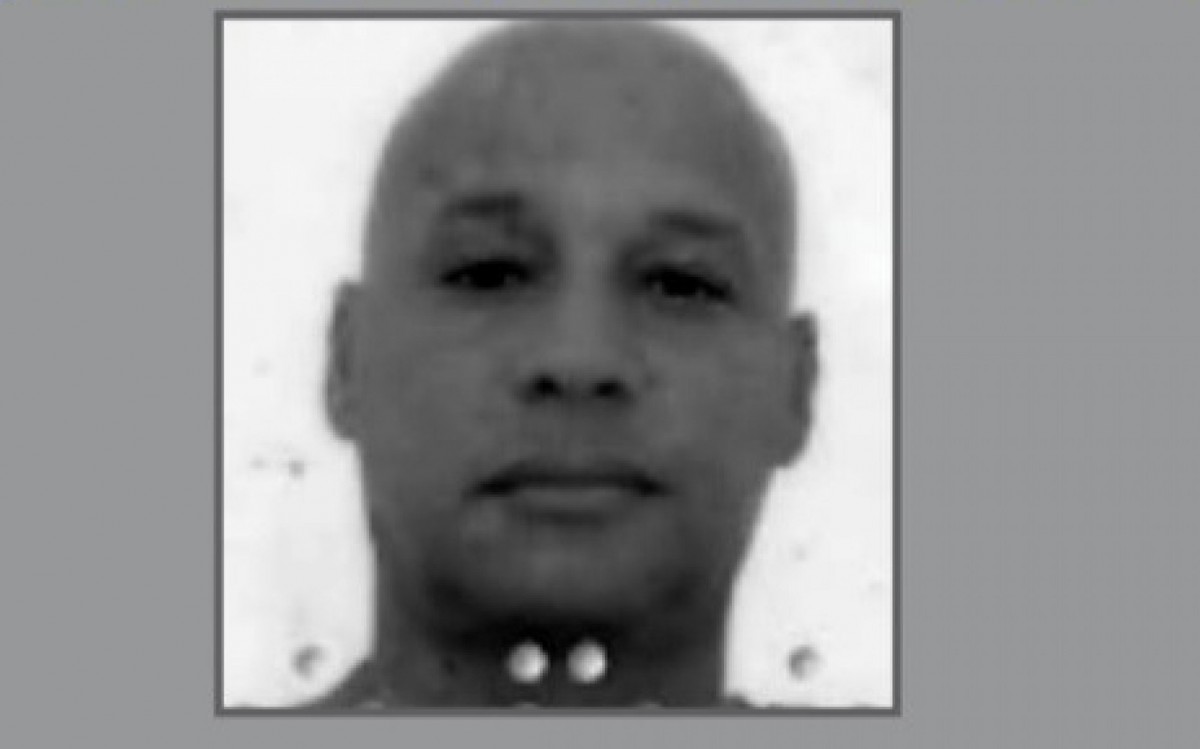 Apesar de n&atilde;o ter reagido, bombeiro foi morto porque os criminosos teriam descoberto que se tratava de um militar