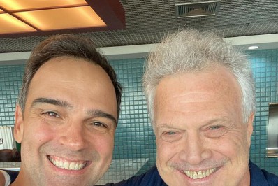 Tadeu Schimdt mostra encontro com Pedro Bial e revela admiração: 'Mestre'