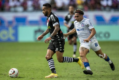 Inofensivo, Vasco joga muito mal e perde para o Bahia por 2 a 1