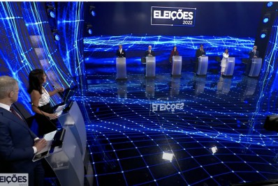 Lula destaca inserção externa do País na sua gestão em debate 