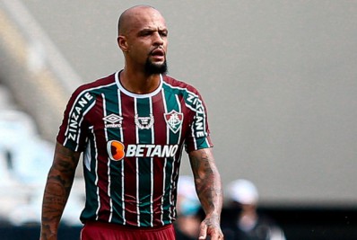 Felipe Melo, do Fluminense, assina com emissora e será tema de documentário