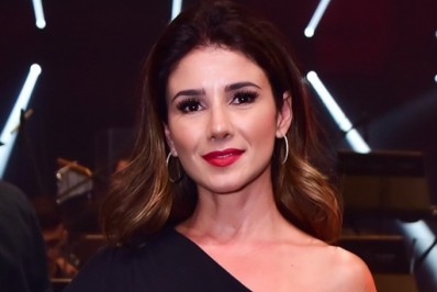 Paula Fernandes sofre acidente de carro em São Paulo e desabafa: 'Renasci'