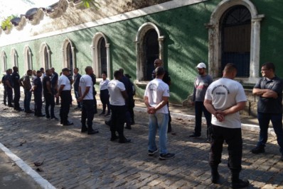 Guarda Municipal recebe certificado por conclusão de Curso de Técnicas Policiais