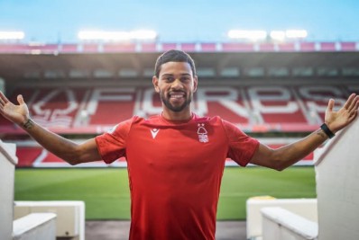 Renan Lodi é emprestado pelo Atlético de Madrid e vai defender clube inglês