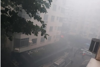 Incêndio atinge bar em Copacabana