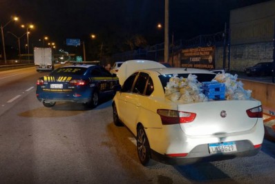 Homem é preso com drogas em carro na BR-101 com destino a Cabo Frio