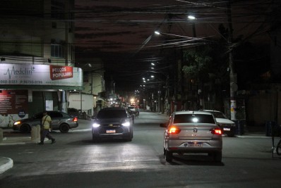 Programa completa primeira semana de instalação de lâmpadas led