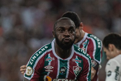 Manoel celebra boa fase no Fluminense e projeta: 'Grandes coisas estão por vir'