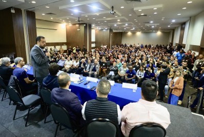 Cláudio Castro promete construir novo Batalhão de Polícia Militar em Nova Iguaçu