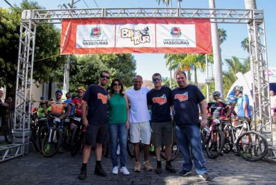 Bike Tour 2022 reuniu centenas de atletas em Vassouras
