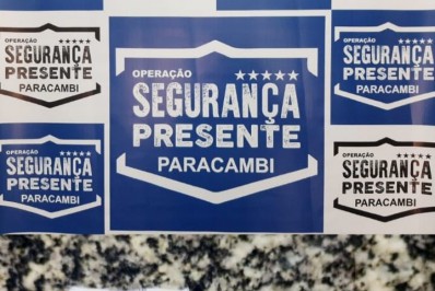 Policiais do Segurança Presente prendem mulher por tráfico de drogas em Paracambi