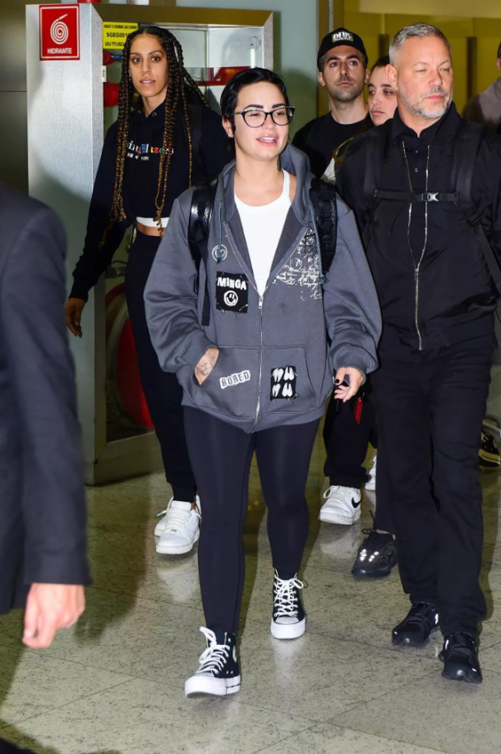 Demi Lovato desembarca em São Paulo -  Léo Franco e Marcello de Sá Barreto/AgNews
