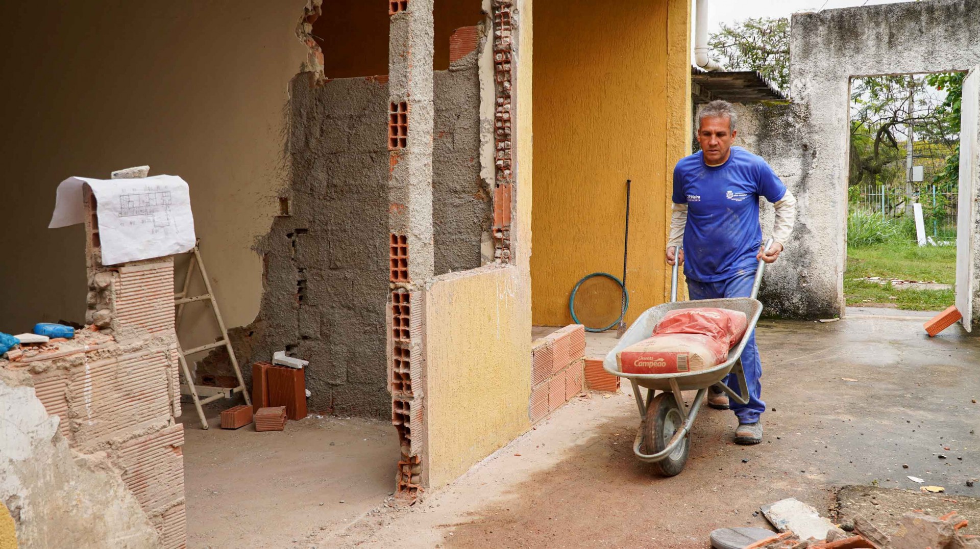 A nova unidade vai contar com canil, lavanderia, &aacute;rea de conviv&ecirc;ncia, vesti&aacute;rios, refeit&oacute;rio, salas t&eacute;cnicas, de atendimento especializado e de atividades.