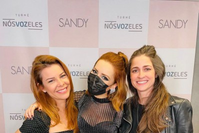 Sandy e Fernanda Souza fazem encontro de reikianas no show da cantora