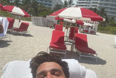 Luan Santana relembra sol das férias em Miami