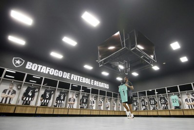 Empresa espanhola entra na briga para fornecer material esportivo ao Botafogo