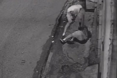 Polícia procura homem que espancou deficiente intelectual em Madureira