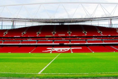 Convocado por Tite, ex-jogador do Vasco está negociando com o Arsenal