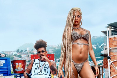 ‘Representatividade define’, diz DJ Th4i sobre se apresentar com Lia Clark no Rock in Rio