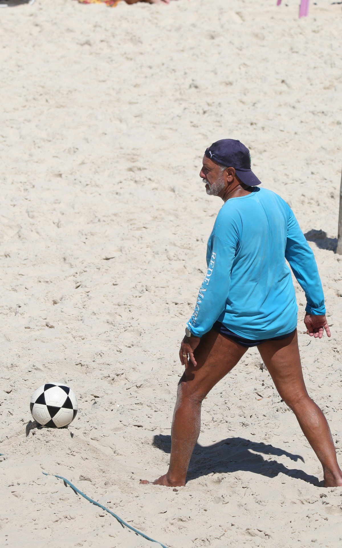 Ex-jogador de futebol J&uacute;nior