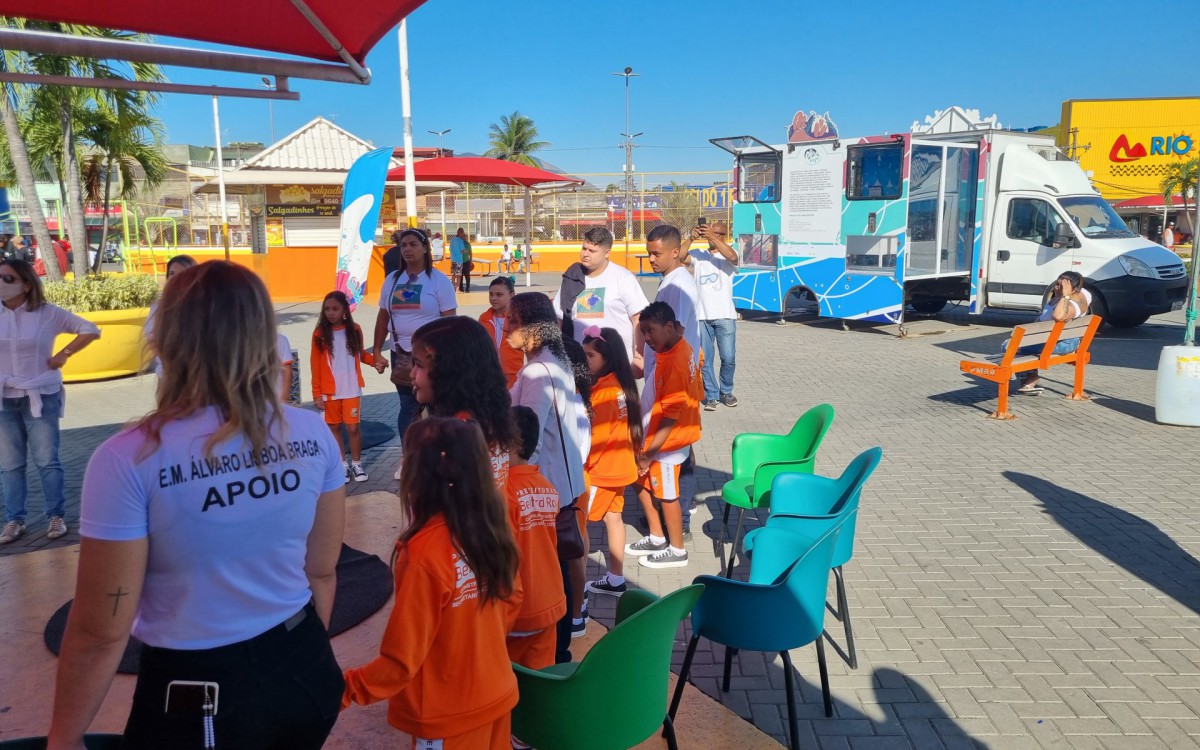 A Exposi&ccedil;&atilde;o "Olho D&rsquo;&Aacute;gua" &ndash; Artes L&iacute;quidas e &Aacute;guas Visuais" acontece na Pra&ccedil;a de Heli&oacute;polis