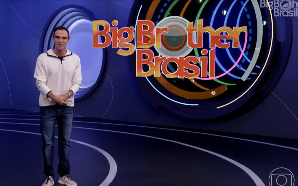 Tadeu Schmidt segue no comando do 'BBB' - Reprodução/Globo