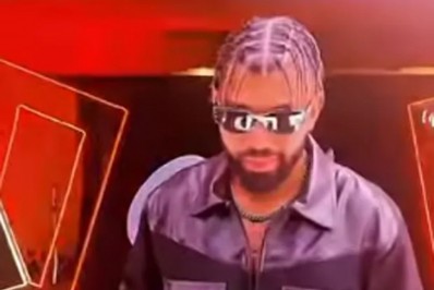 Gabigol comemora seus 26 anos ao lado de amigos e famosas no Rio