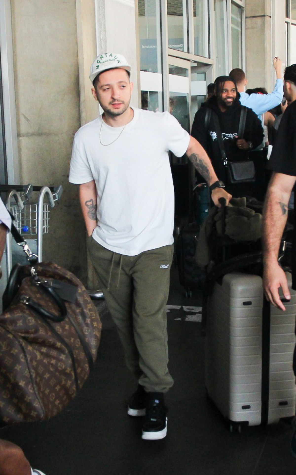 Equipe de Justin Bieber desembarca no Brasil para se apresentar no Rock in Rio