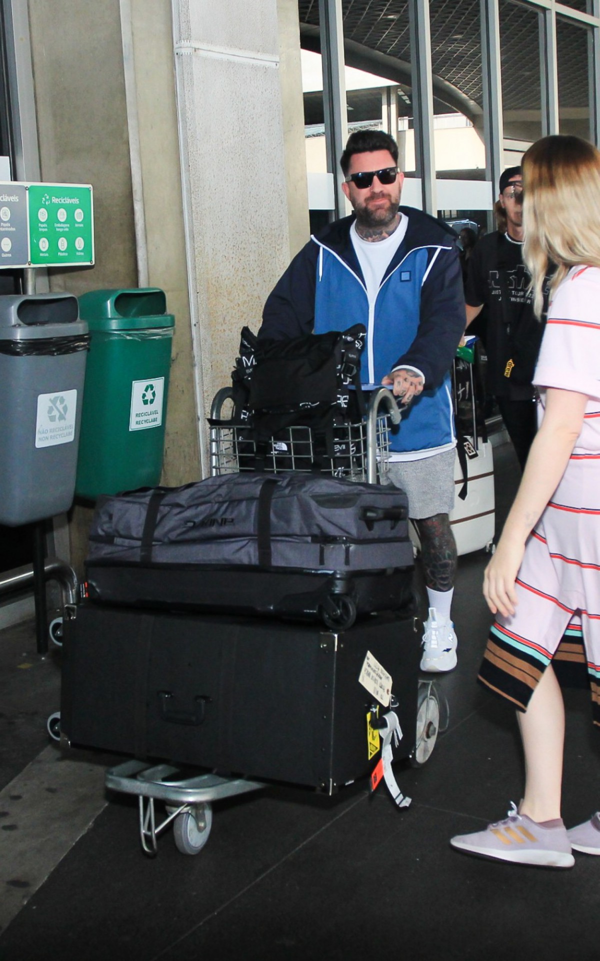 Equipe de Justin Bieber desembarca no Brasil para se apresentar no Rock in Rio