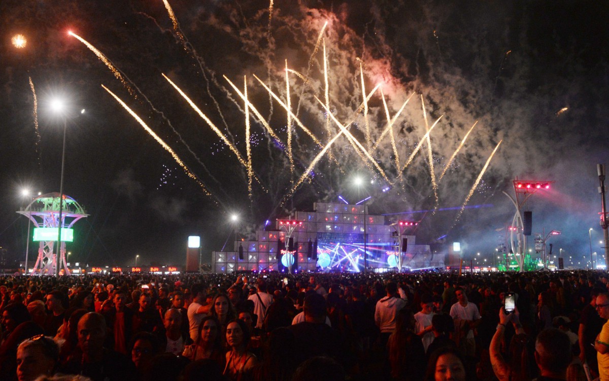 Segundo dia do Festival Rock In Rio, realizado na Cidade do Rock, Zona Oeste do Rio de Janeiro, neste sabado(03).
  - Sandro Vox/Agência O Dia