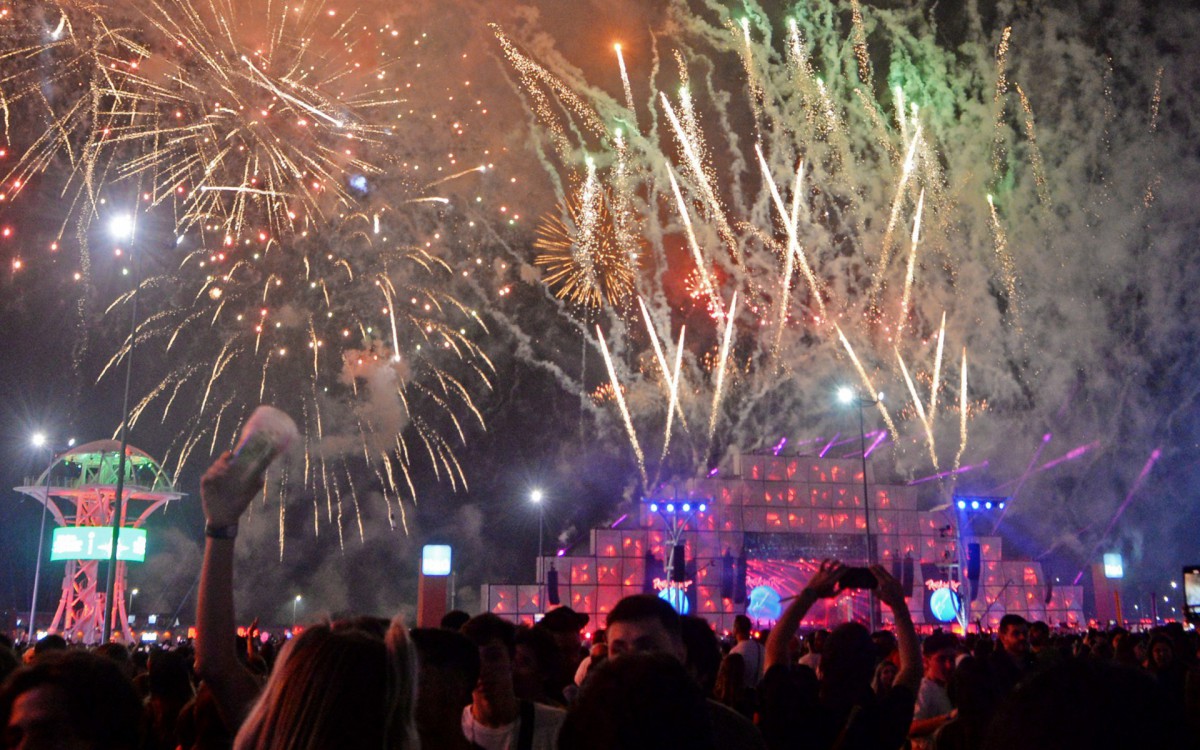 Segundo dia do Festival Rock In Rio, realizado na Cidade do Rock, Zona Oeste do Rio de Janeiro, neste sabado(03).
  - Sandro Vox/Agência O Dia