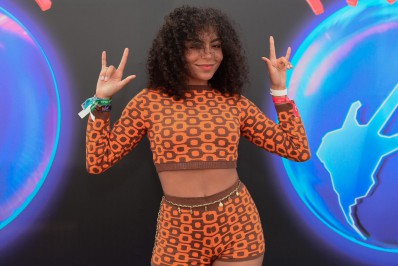 Famosos marcam presença no segundo dia de festival