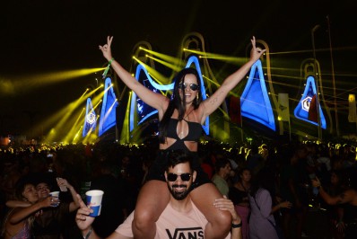 Segundo dia do Rock in Rio atrai turistas para shows internacionais