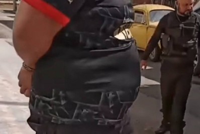 Polícia investiga suspeito de se disfarçar de policial para roubar carro