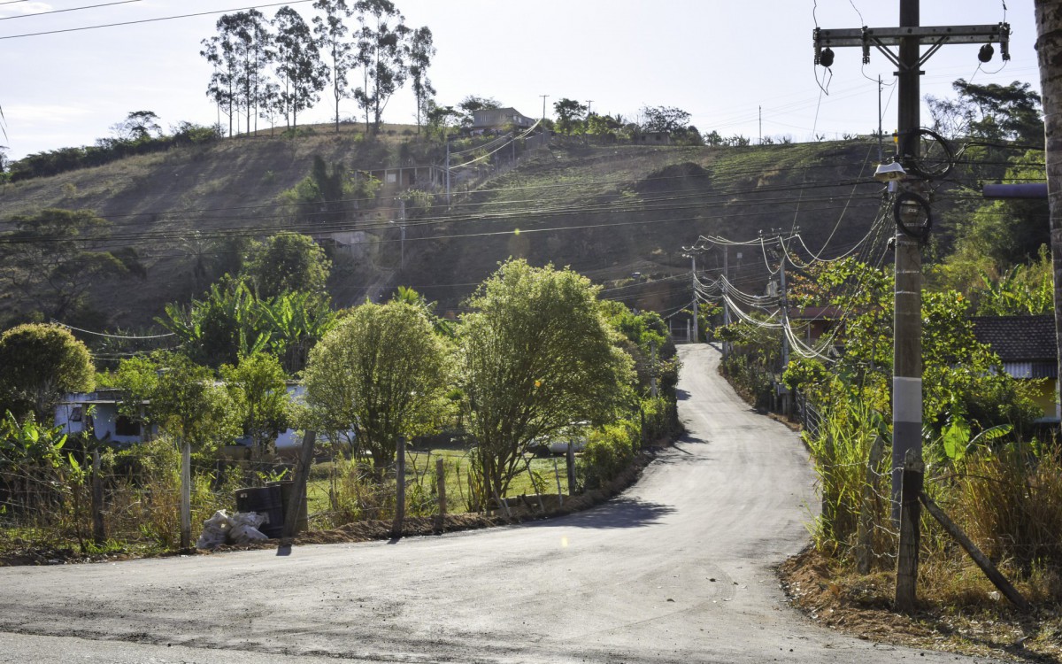 A&ccedil;&atilde;o Asfalto j&aacute; alcan&ccedil;ou 71 vias em Paty