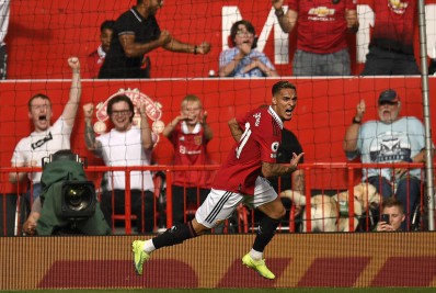 Com gol de Antony, Manchester United bate o Arsenal e quebra 100% de aproveitamento do rival