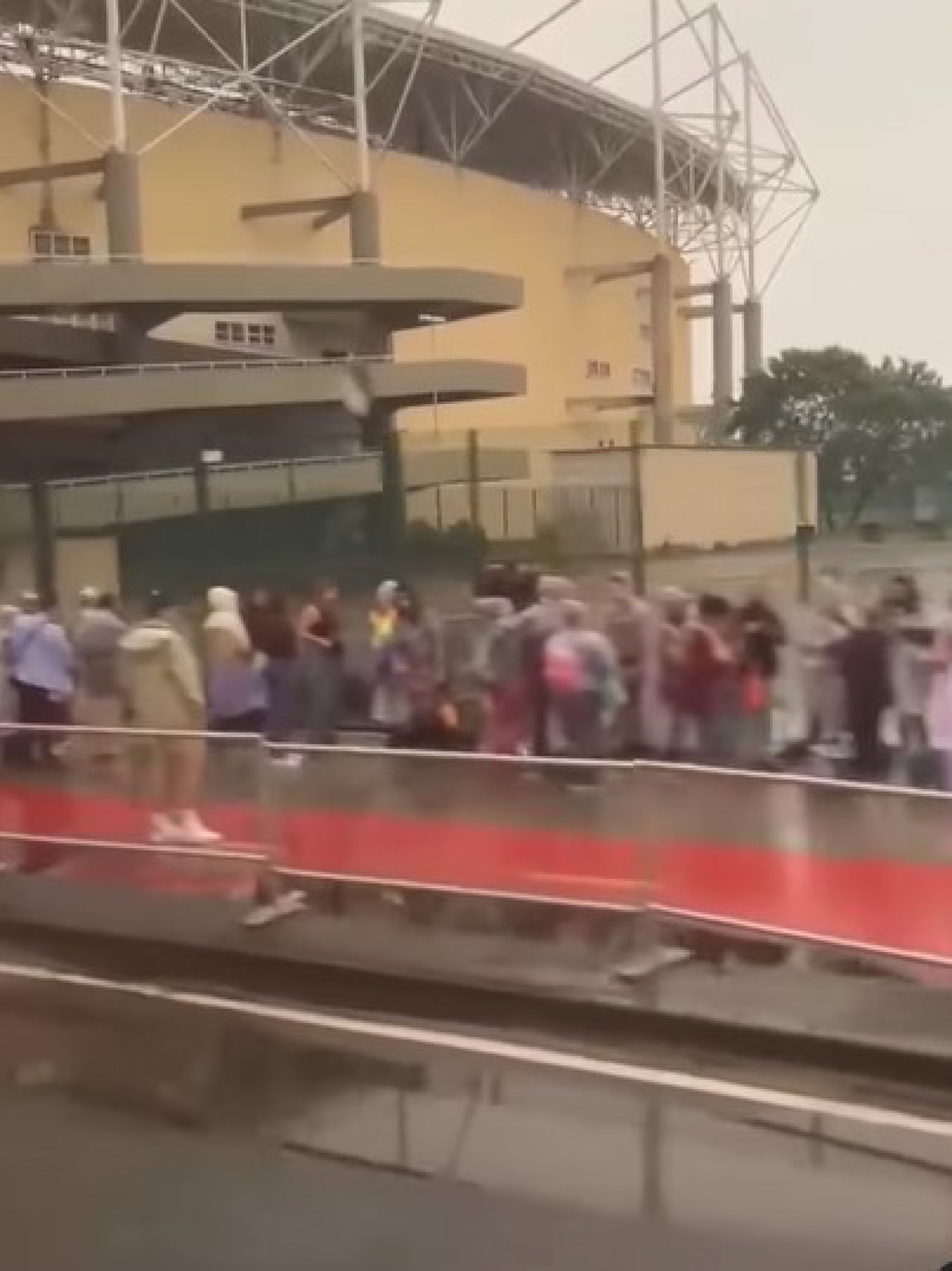 Fãs de Justin Bieber acampam em portões do Rock in RIo - Reprodução/Instagram