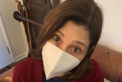 Beth Goulart é diagnosticada com covid-19: 'Tentei escapar o máximo que pude'