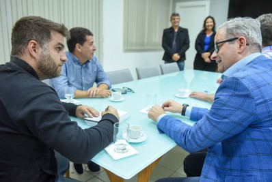 Grupo alemão do ramo de pescados articula investimento de R$ 30 milhões na Baixada Campista