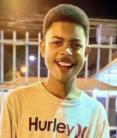 João Pedro Mattos Pinto, de 14 anos, foi morto com um tiro de fuzil dentro de casa, no Complexo do Salgueiro, em São Gonçalo - Reprodução/Redes sociais